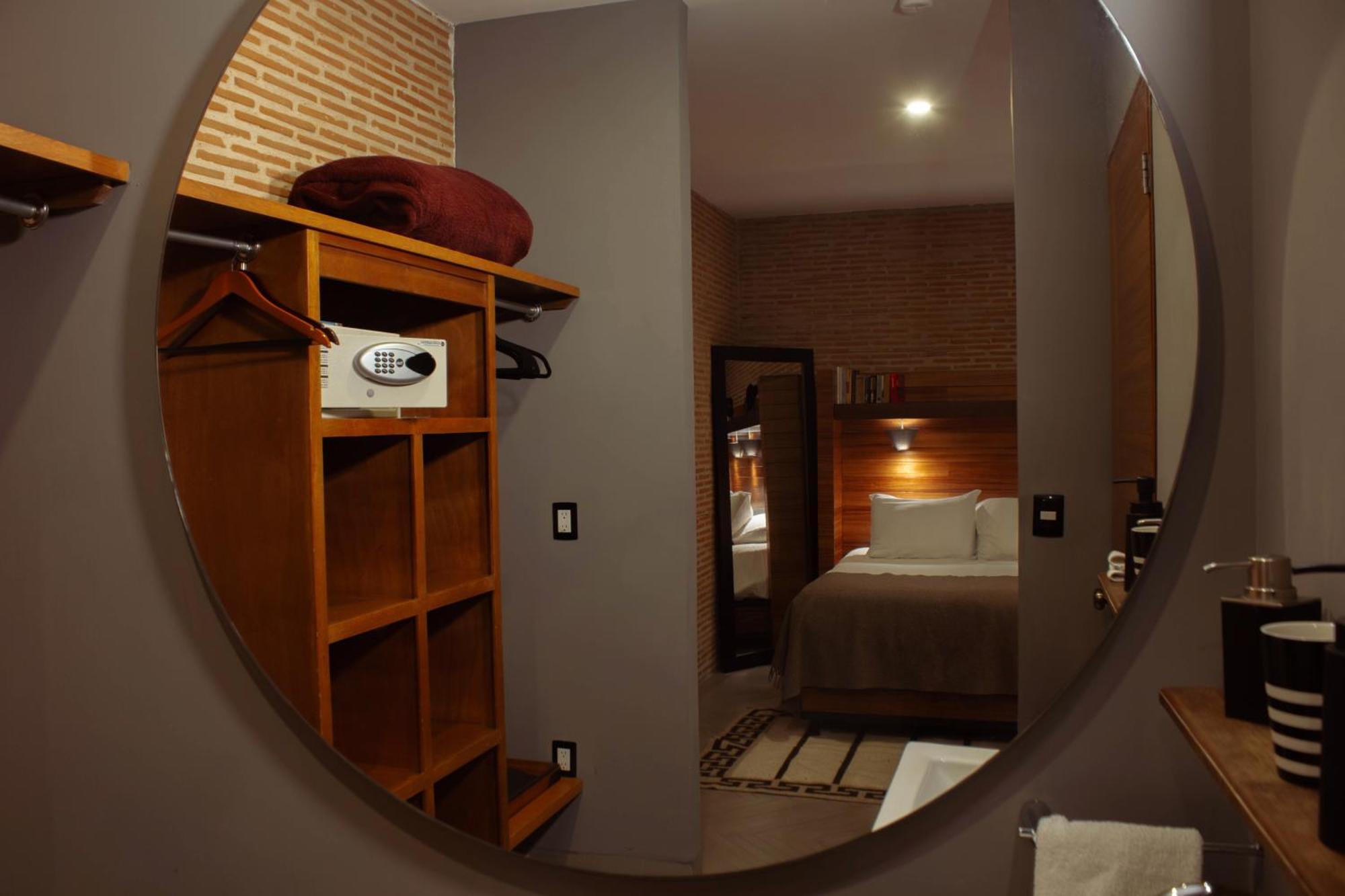 Elena De Cobre, Leon, A Member Of Design Hotels Room photo